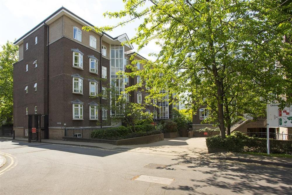 Ifor Evans Hall, Camden Londen Buitenkant foto