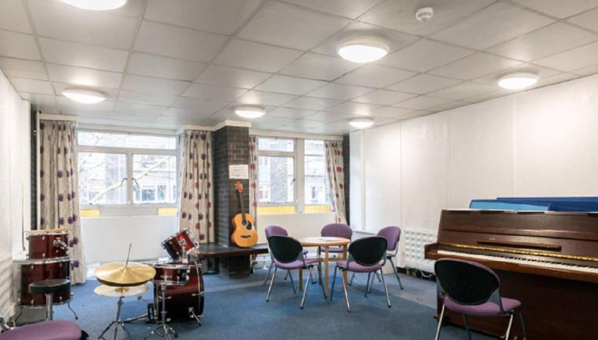 Ifor Evans Hall, Camden Londen Buitenkant foto