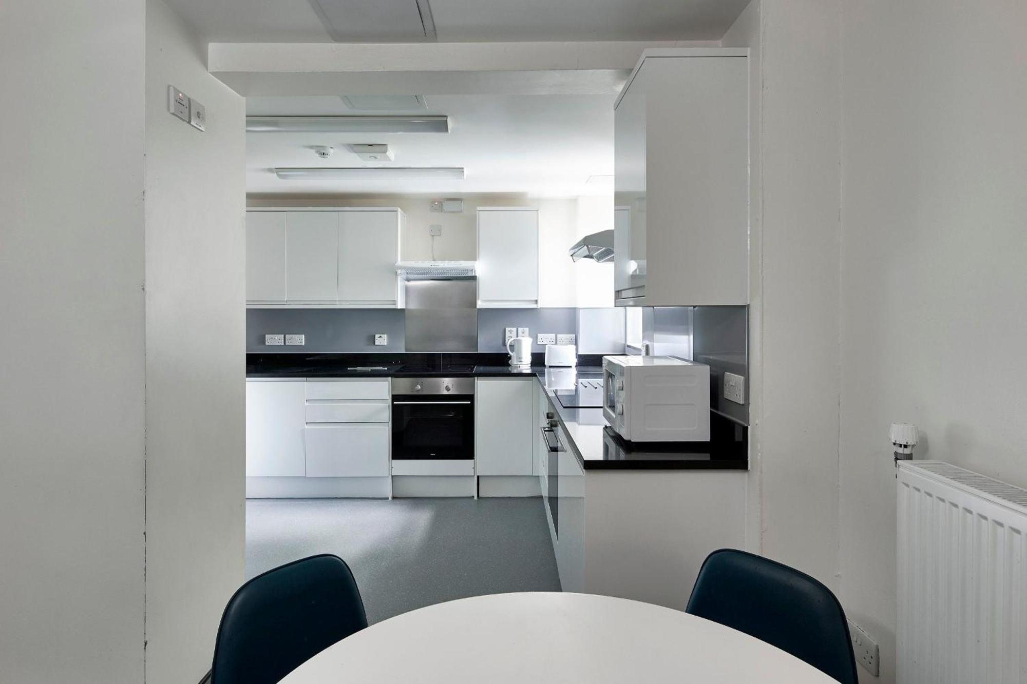 Ifor Evans Hall, Camden Londen Buitenkant foto