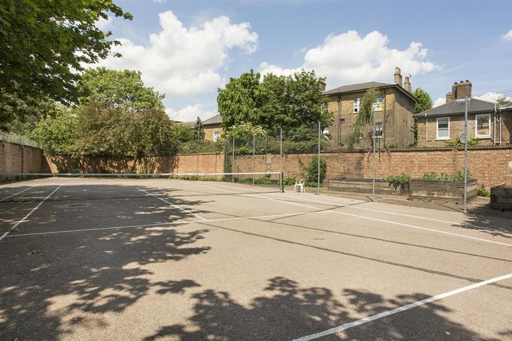 Ifor Evans Hall, Camden Londen Buitenkant foto